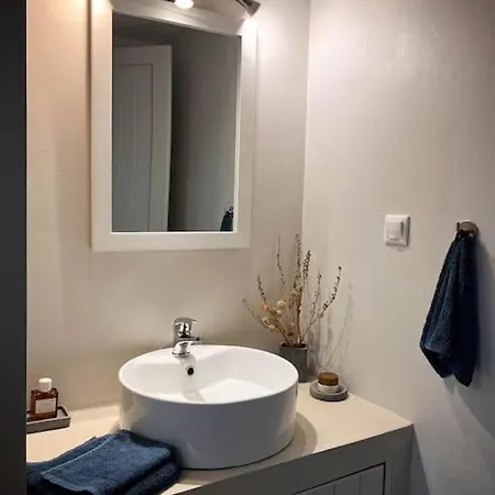 Σπίτι διακοπών Cosy With Infinity Pool And Amazing View