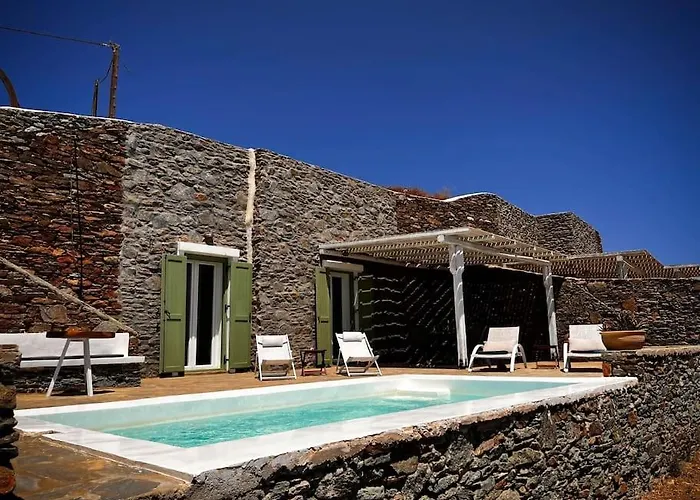 Cosy With Infinity Pool And Amazing View *